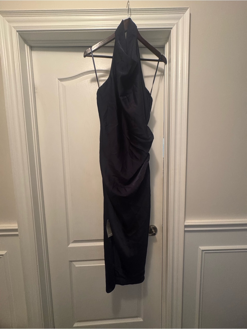 Draped Halter Neck Satin Midi Dress size XXL - Picture 2 of 3